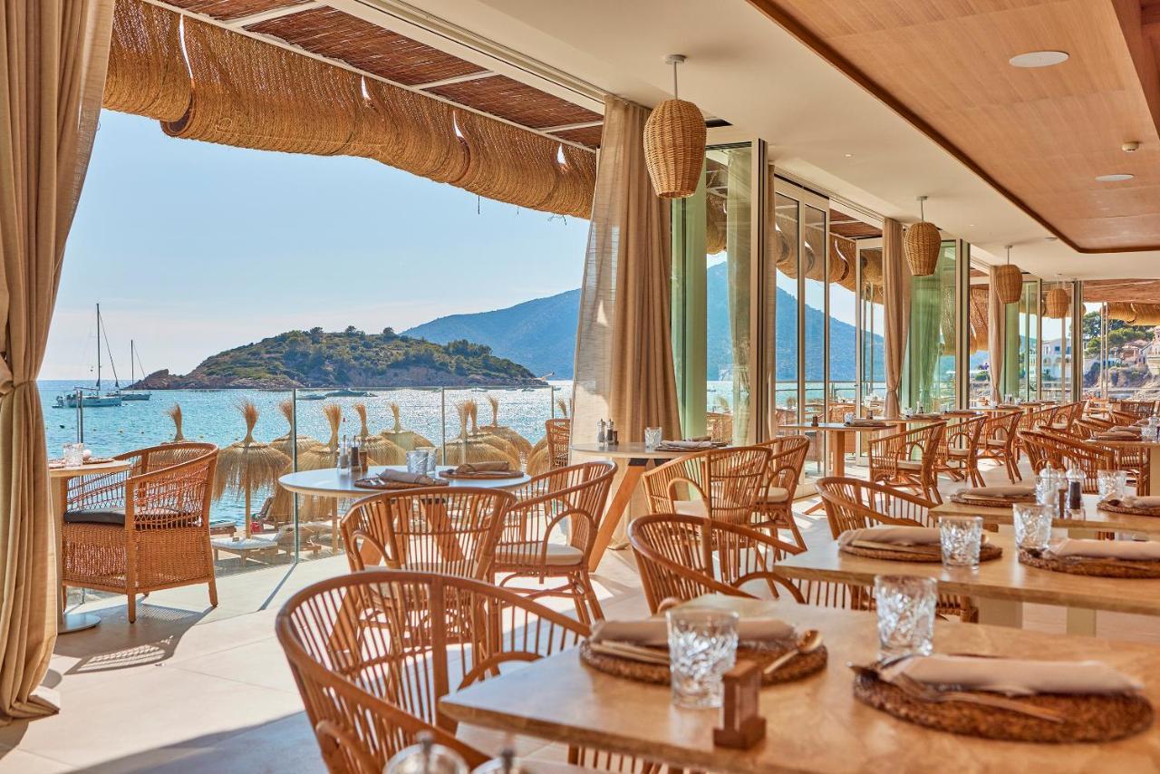 Universal Aquamarin Beach Houses 안드라츠 외부 사진